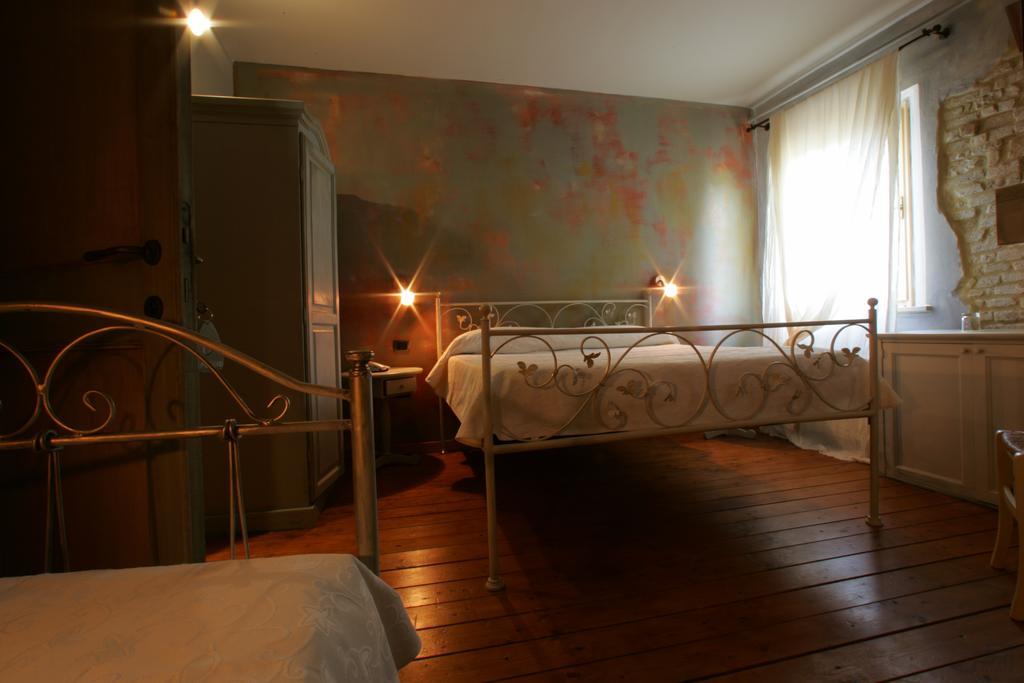Вилла Ristorante Country House Isolabelgatto Фано Номер фото