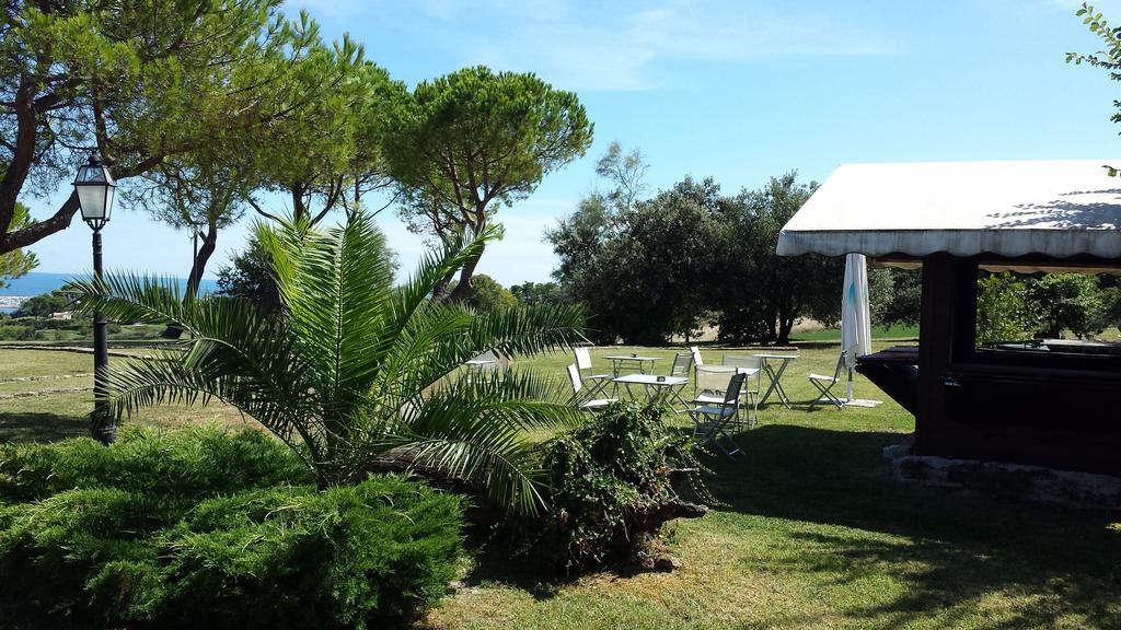 Вилла Ristorante Country House Isolabelgatto Фано Экстерьер фото