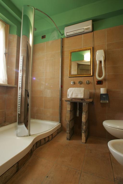 Вилла Ristorante Country House Isolabelgatto Фано Номер фото