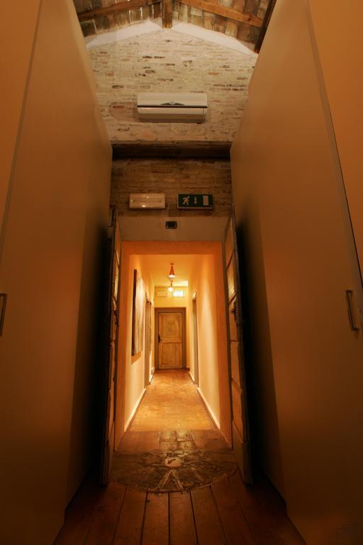 Вилла Ristorante Country House Isolabelgatto Фано Номер фото